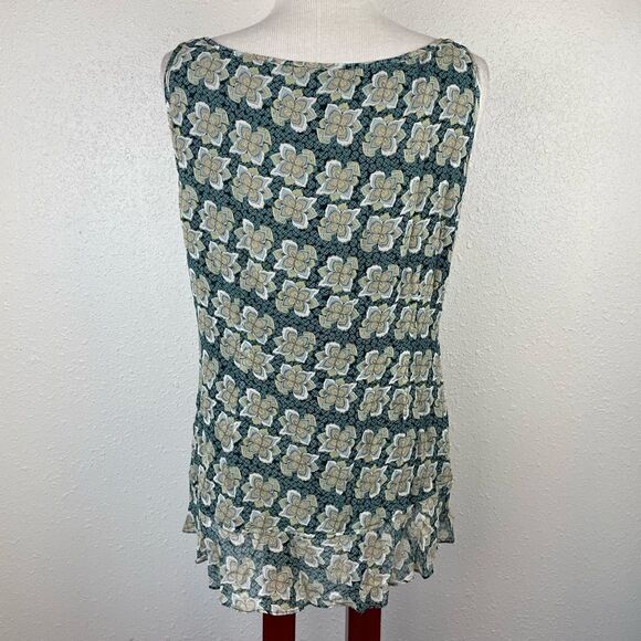 Tapemeasure Silk Sleeveless Button Down Blouse Top Size 10 EUC - Picture 4 of 6